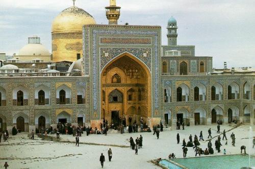 Imam Reza em Mashhad, a maior mesquita do mundo